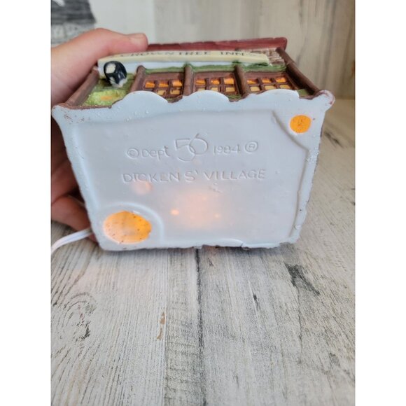 Dept 56 65153 Crowntree inn village accessory xmas - Picture 7 of 9